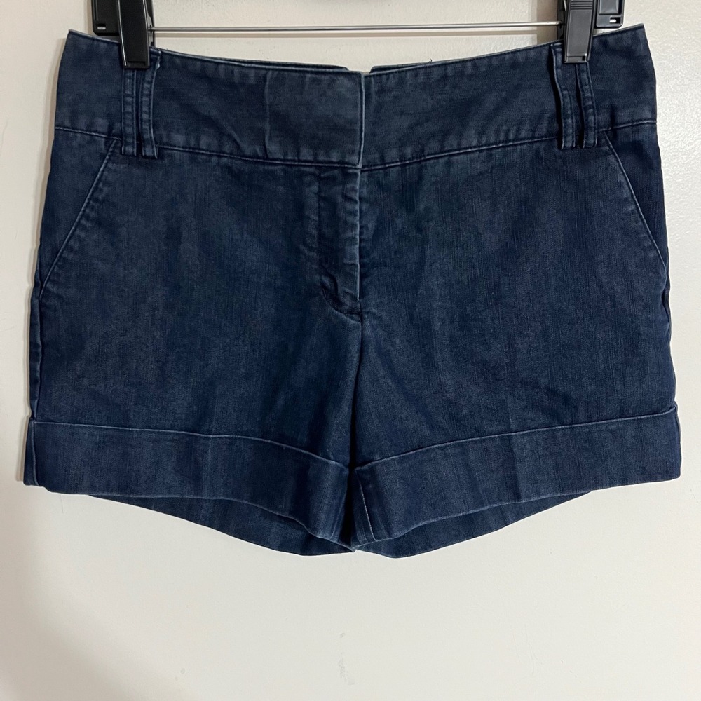 Express Dark Wash Cuffed Denim Shorts‎ Womens Size 4 Blue Hook Bar Closure